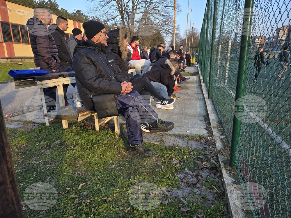 Свищов - Благотворителен футболен турнир - Заедно за Емир