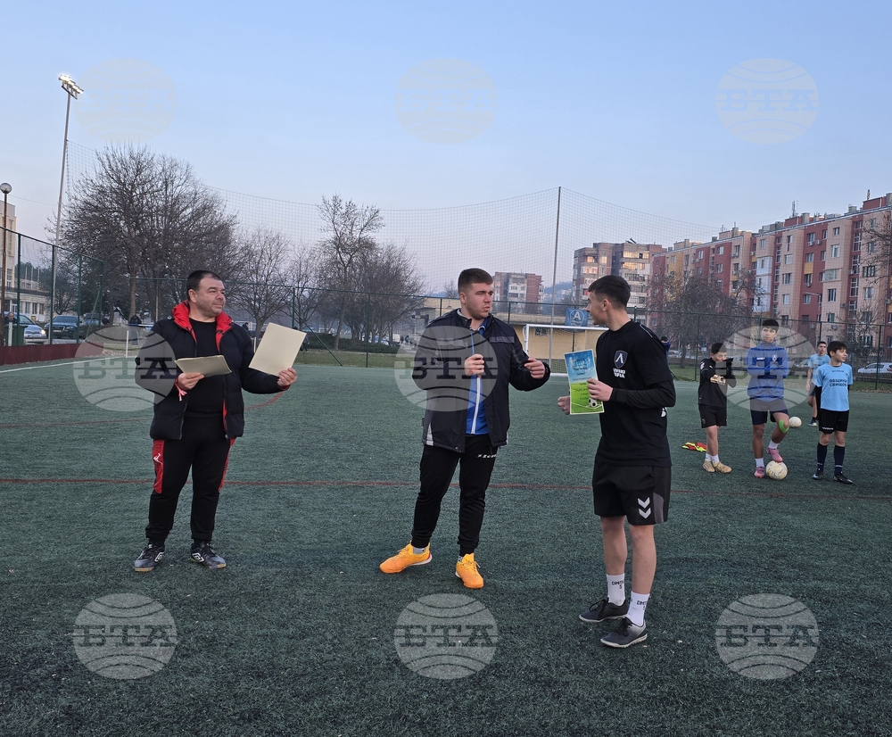 Свищов - Благотворителен футболен турнир - Заедно за Емир