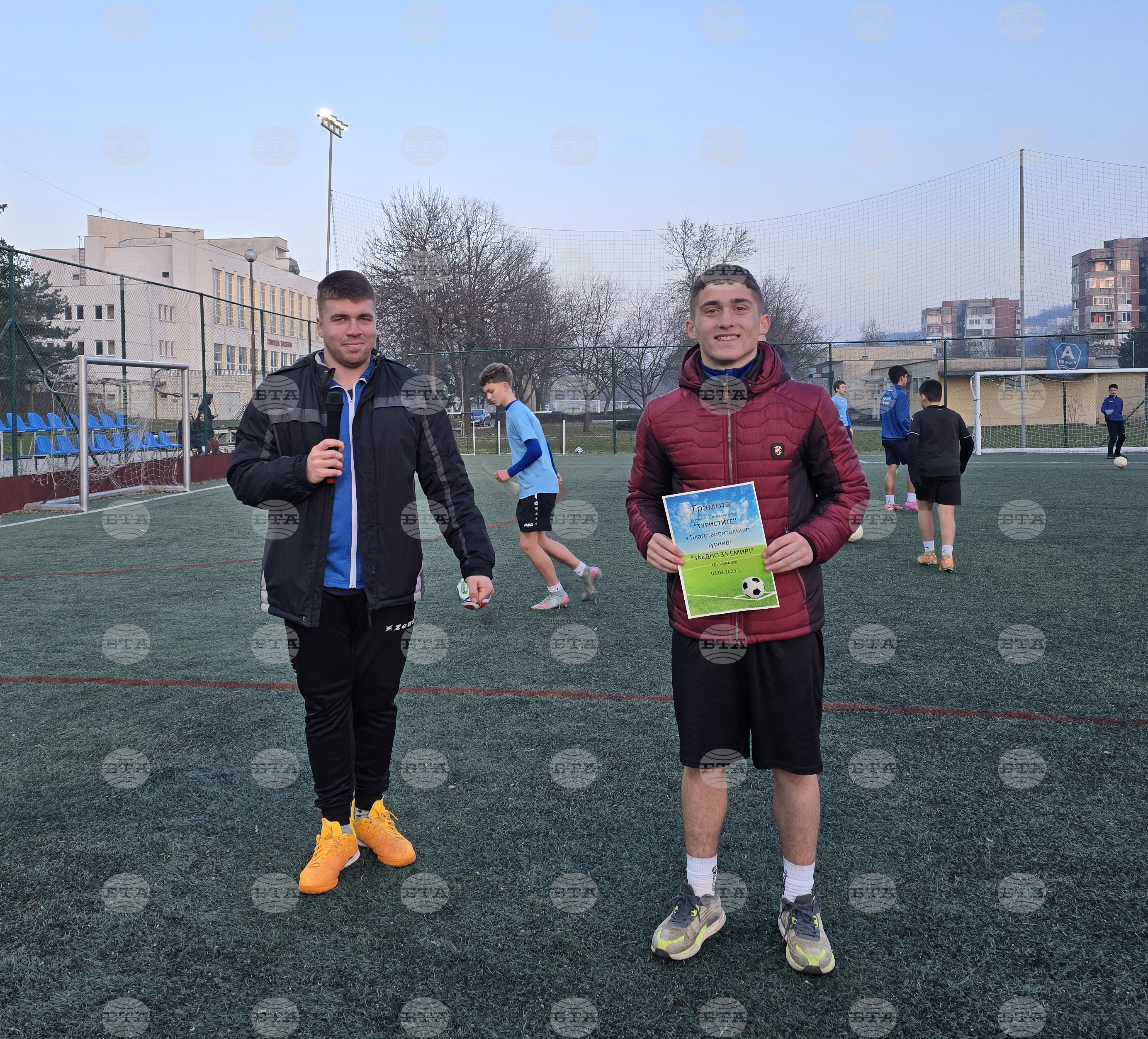 Свищов - Благотворителен футболен турнир - Заедно за Емир