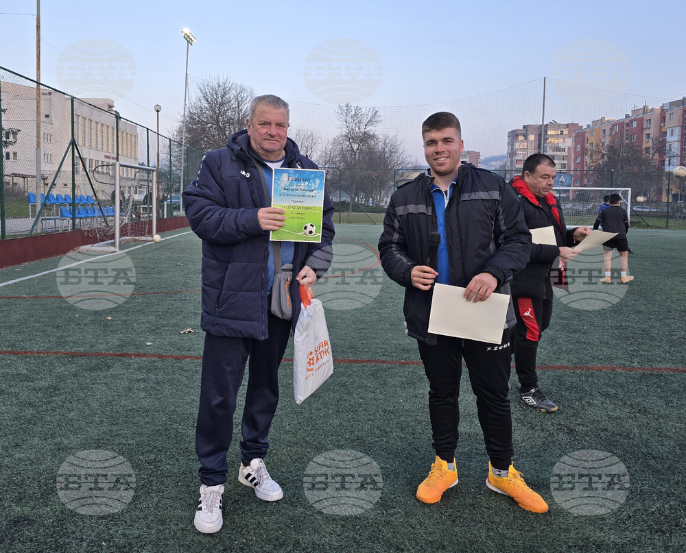 Свищов - Благотворителен футболен турнир - Заедно за Емир