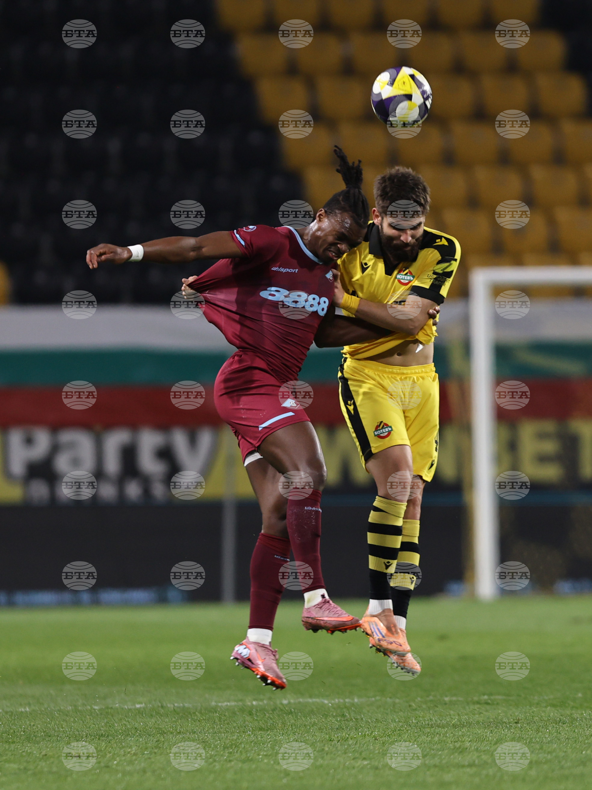 Пловдив - футбол - Ботев (Пловдив) - Септември (София)