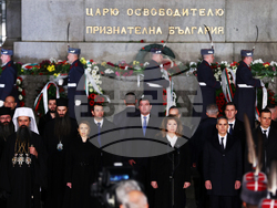 Тържествена заря-проверка по случай 3 март