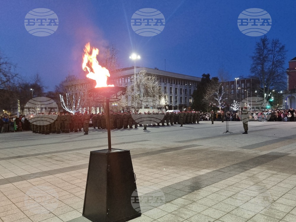 Плевен - национален празник - заря-проверка