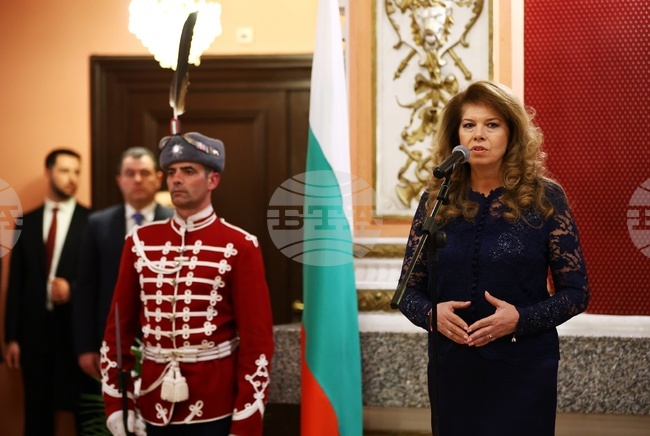 Днес нашият призив е да върнем стойността на дипломацията, на човешките права по целия свят и на мира, каза президентът Илияна Йотова