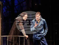 „Евридика" от Жан Ануи в театър „Българска армия", снимка – Даниел Димитров/БТА