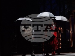 „Евридика" от Жан Ануи в театър „Българска армия", снимка – Даниел Димитров/БТА