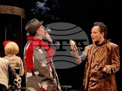 „Евридика" от Жан Ануи в театър „Българска армия", снимка – Даниел Димитров/БТА