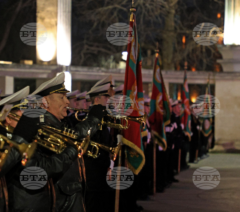 Варна - тържествена заря-проверка