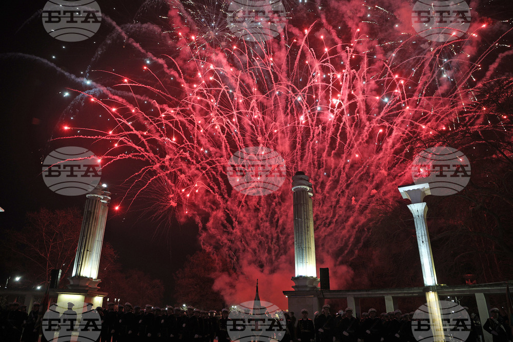 Варна - тържествена заря-проверка