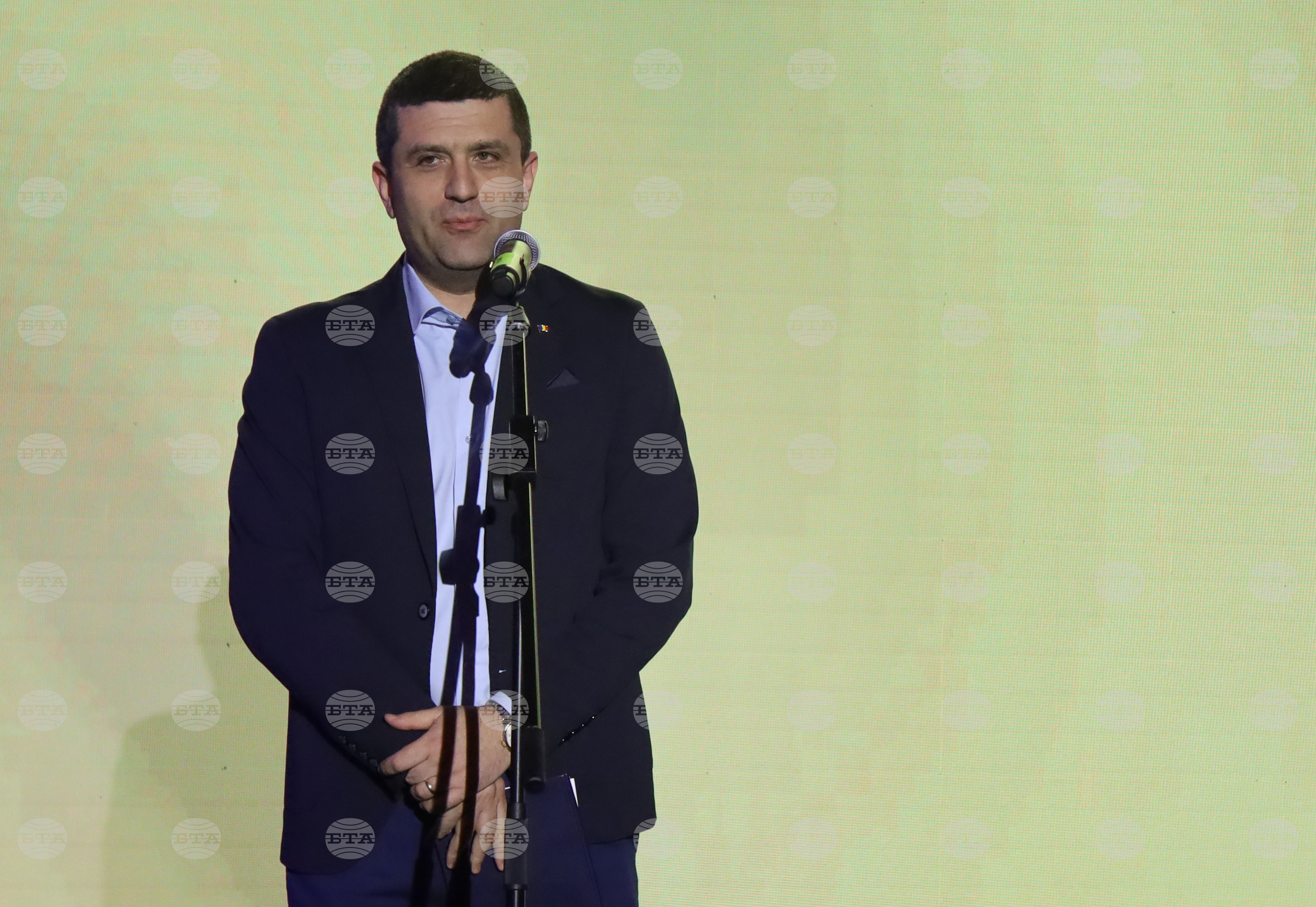 Министерството на отбраната на Румъния е намалило разходите за пътувания в чужбина с 25 процента през първите шест месеца на годината