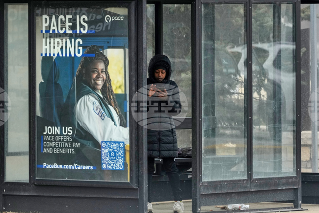 Седмичните молби за помощи при безработица остават без промяна спрямо предходната седмица