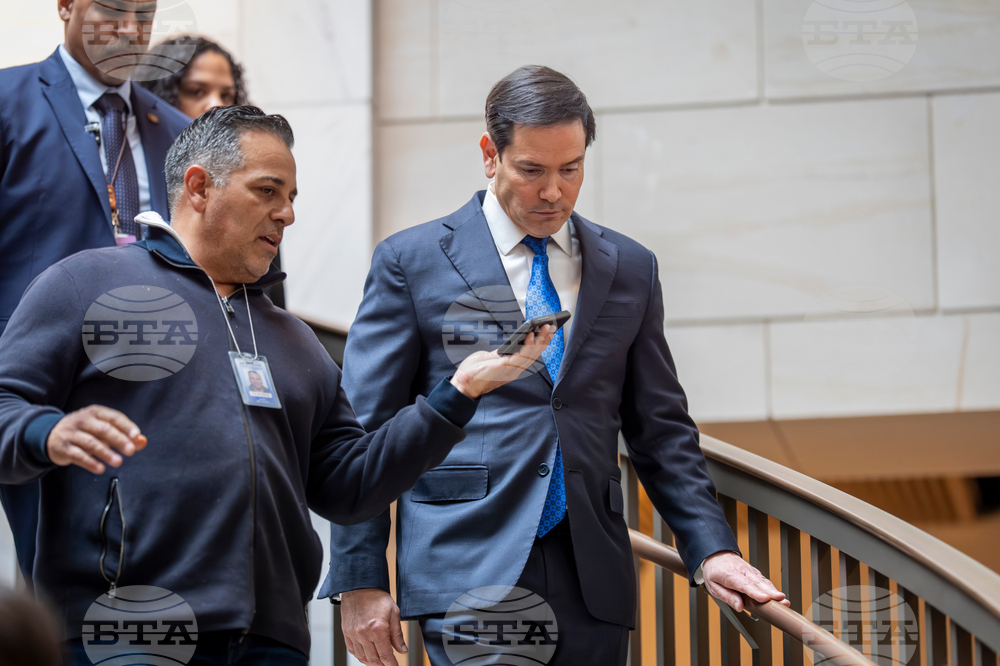 Сенатът на Конгреса на САЩ не прие резолюция, която да ограничи правомощията на Тръмп във войната срещу Иран