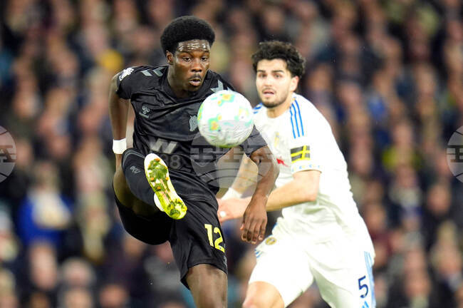 Българският помощник-съдия Христо Караиванов дебютира във Висшата лига на Англия и беше част от съдийската бригада в мача между Лийдс и Съндърланд