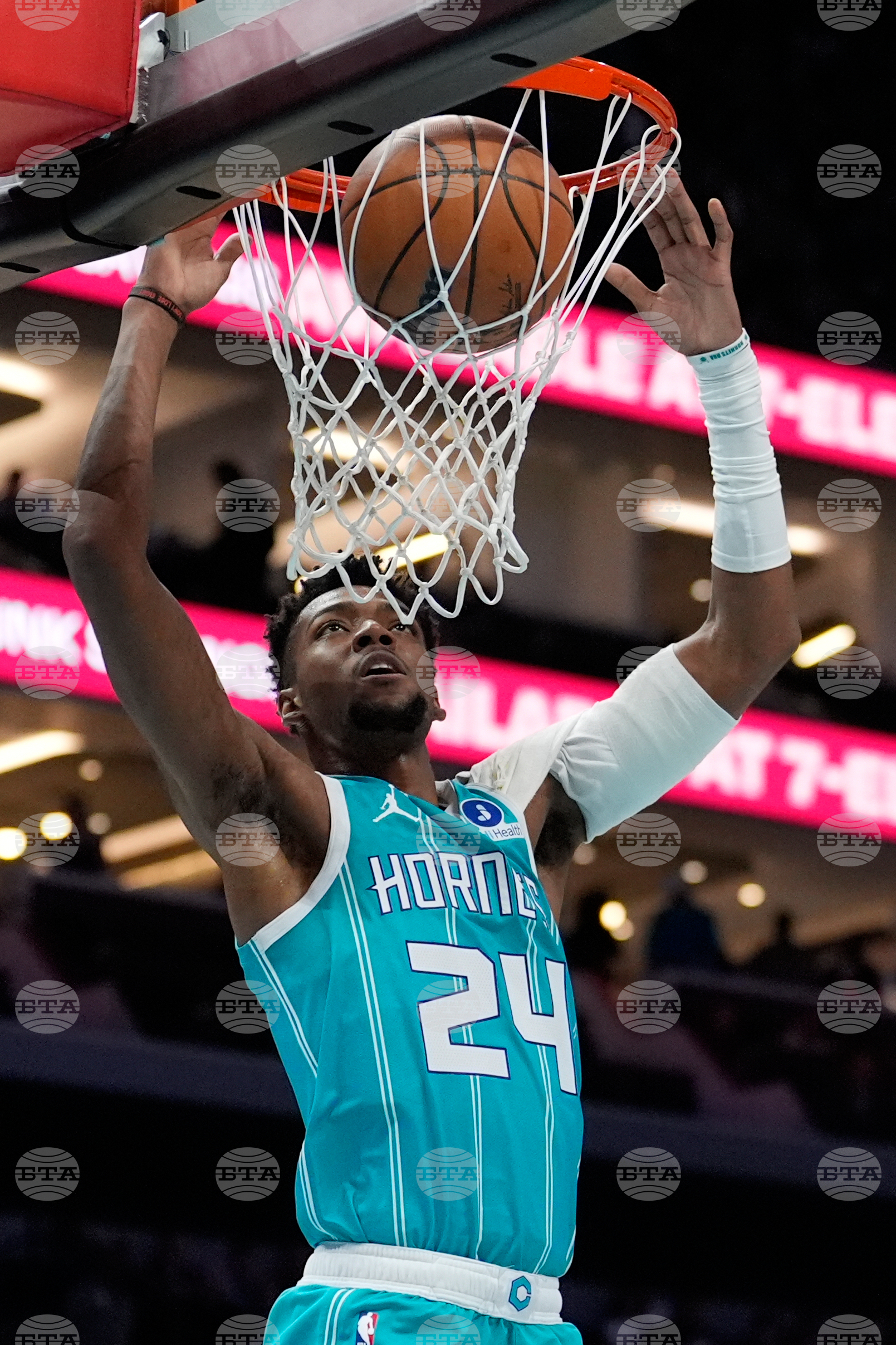 Mavericks Hornets Basketball