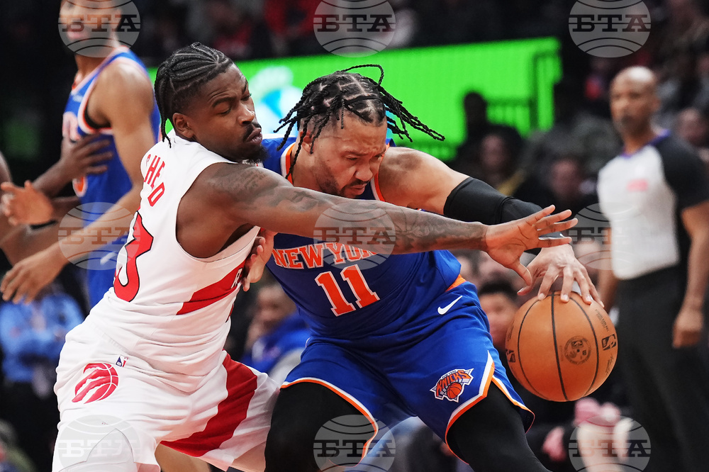 Knicks Raptors Basketball