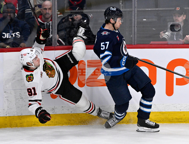 Blackhawks Jets Hockey