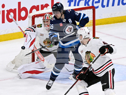 Blackhawks Jets Hockey