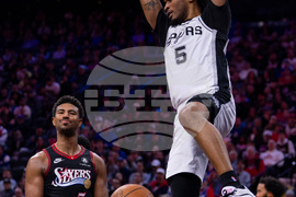 Spurs 76ers Basketball