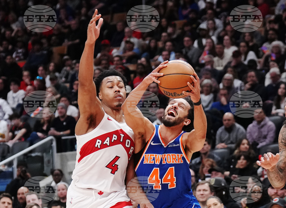 Knicks Raptors Basketball