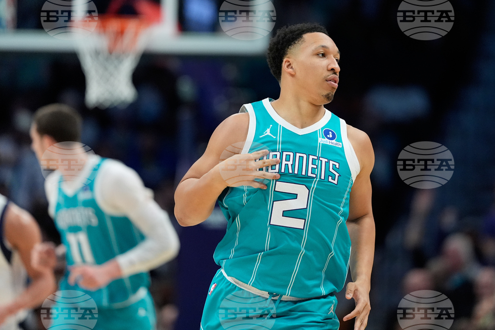 Mavericks Hornets Basketball