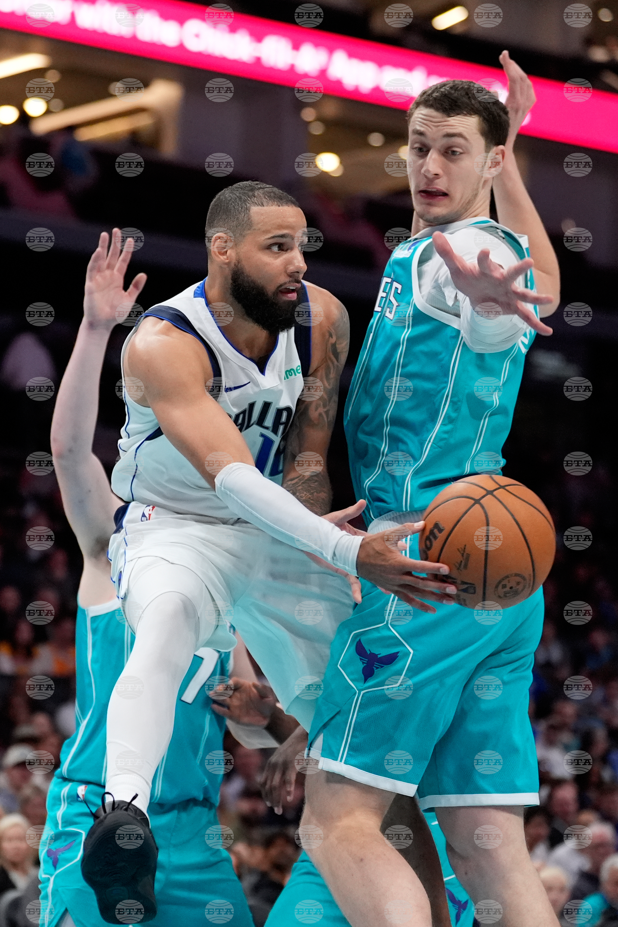 Mavericks Hornets Basketball