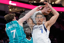 Mavericks Hornets Basketball