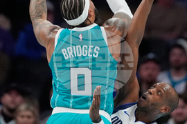 Mavericks Hornets Basketball