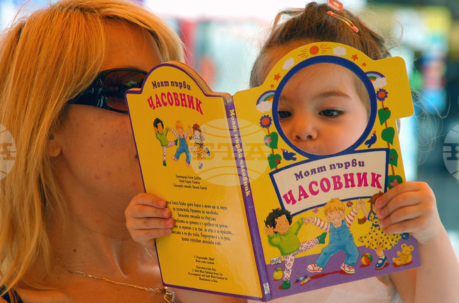 Училище „Св. св. Кирил и Методий“ в Йордания публикува съвети как родителите да помогнат на децата си да подобрят четенето