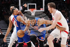 Knicks Raptors Basketball