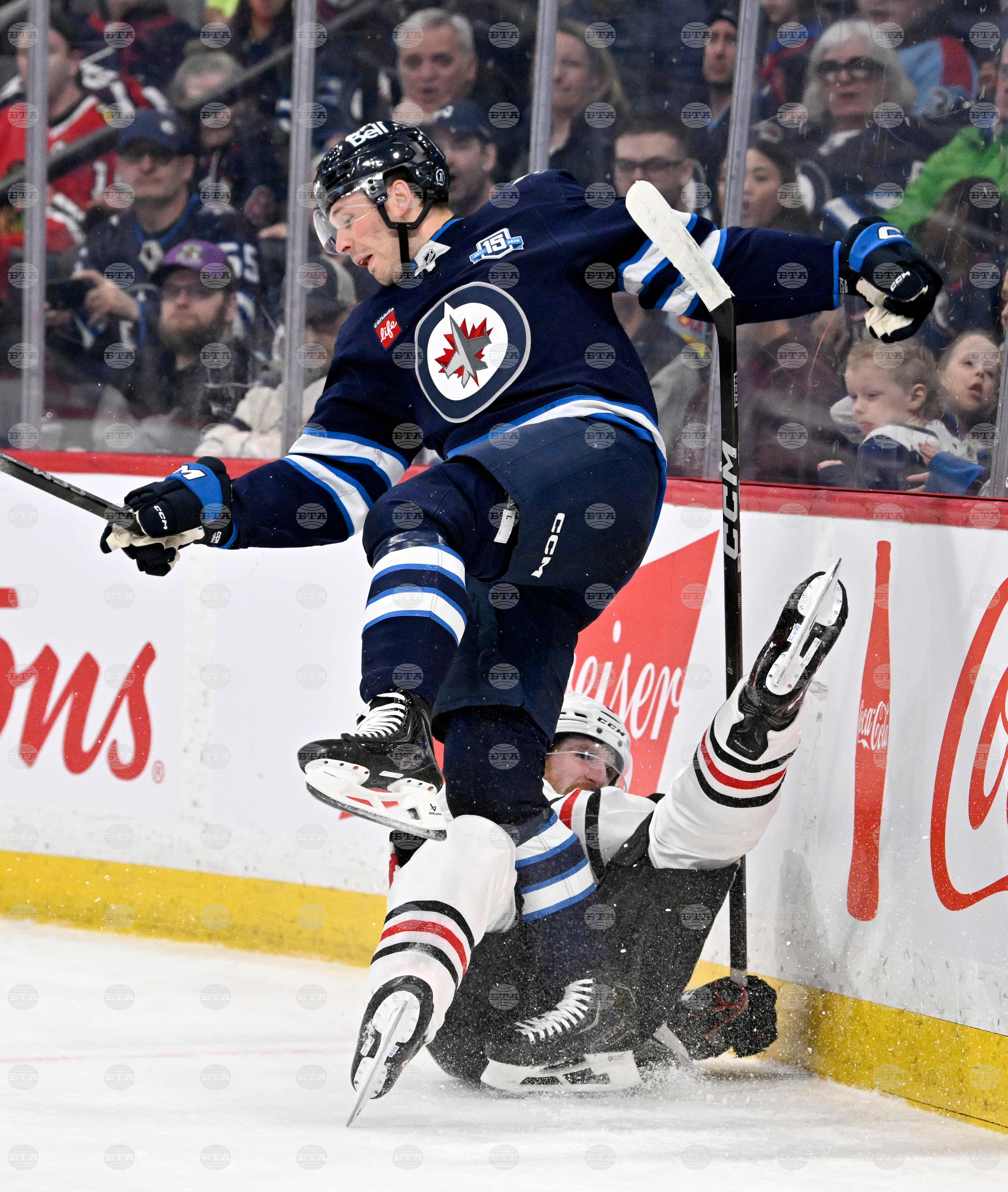 Blackhawks Jets Hockey