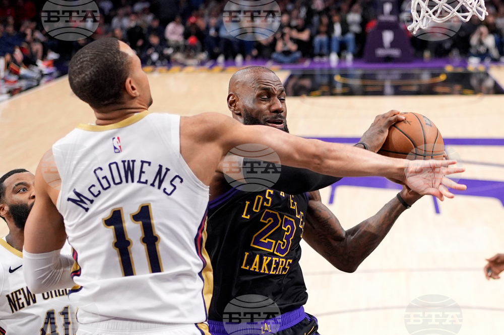 Pelicans Lakers Basketball