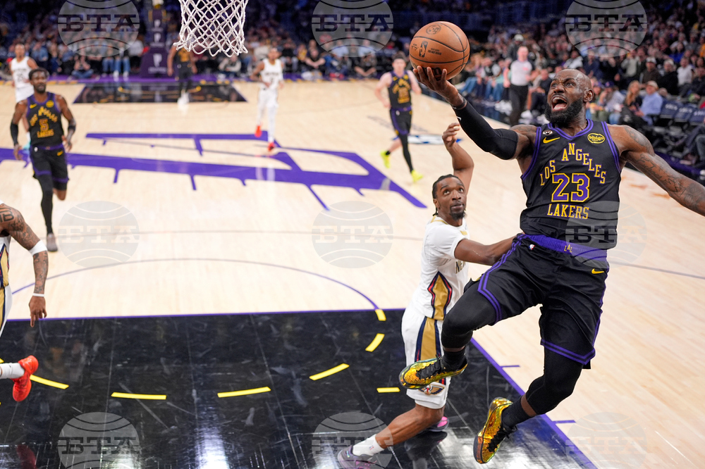 Pelicans Lakers Basketball