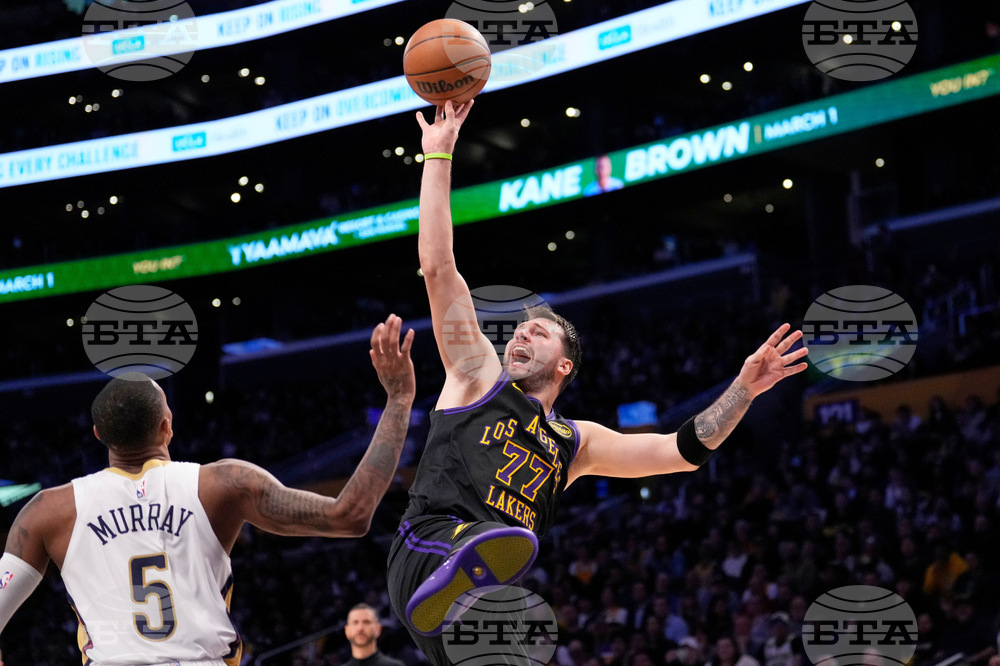 Pelicans Lakers Basketball