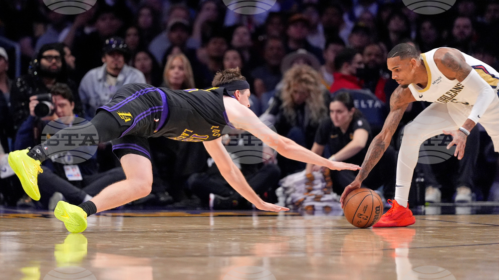 Pelicans Lakers Basketball