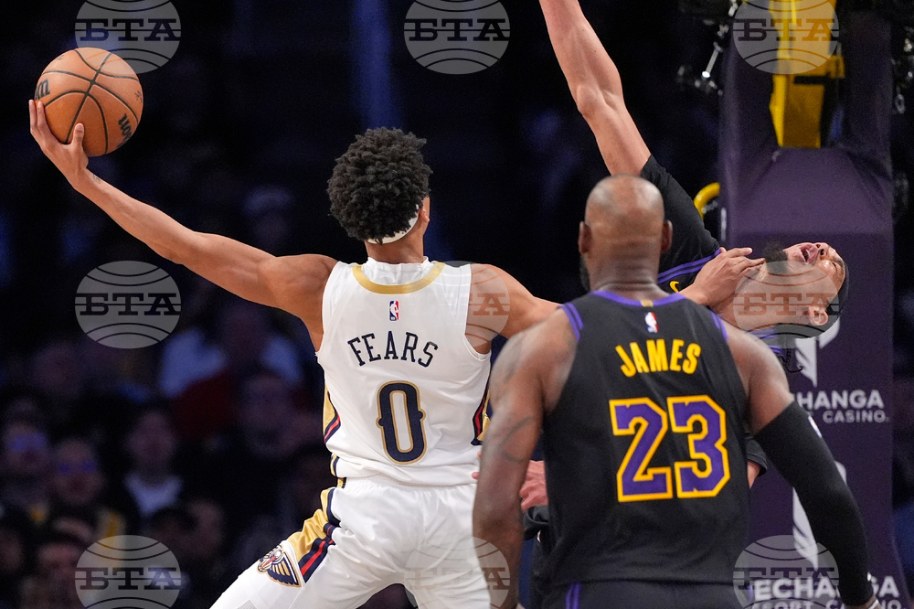 Pelicans Lakers Basketball