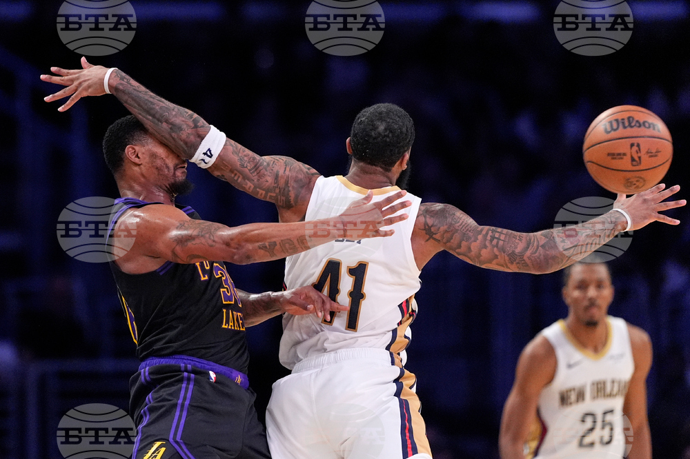 Pelicans Lakers Basketball