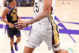 Pelicans Lakers Basketball