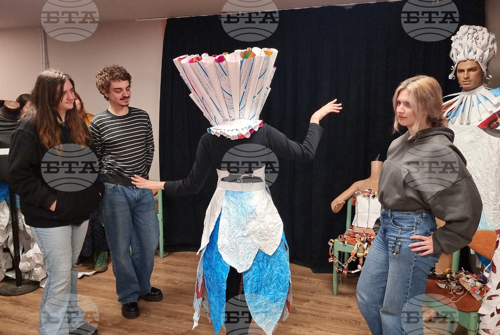 Варна - Куклен театър - проект „Зелена сцена“