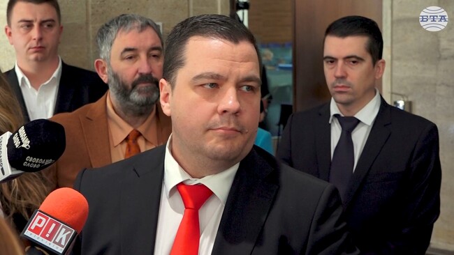 Хубаво е президентът да свика Консултативен съвет за национална сигурност, каза Станислав Балабанов относно ситуацията в Близкия изток