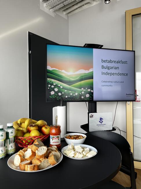 Бетахаус Румъния отбеляза националния празник на България с работна закуска с родни вкусове и любопитна презентация за страната ни 