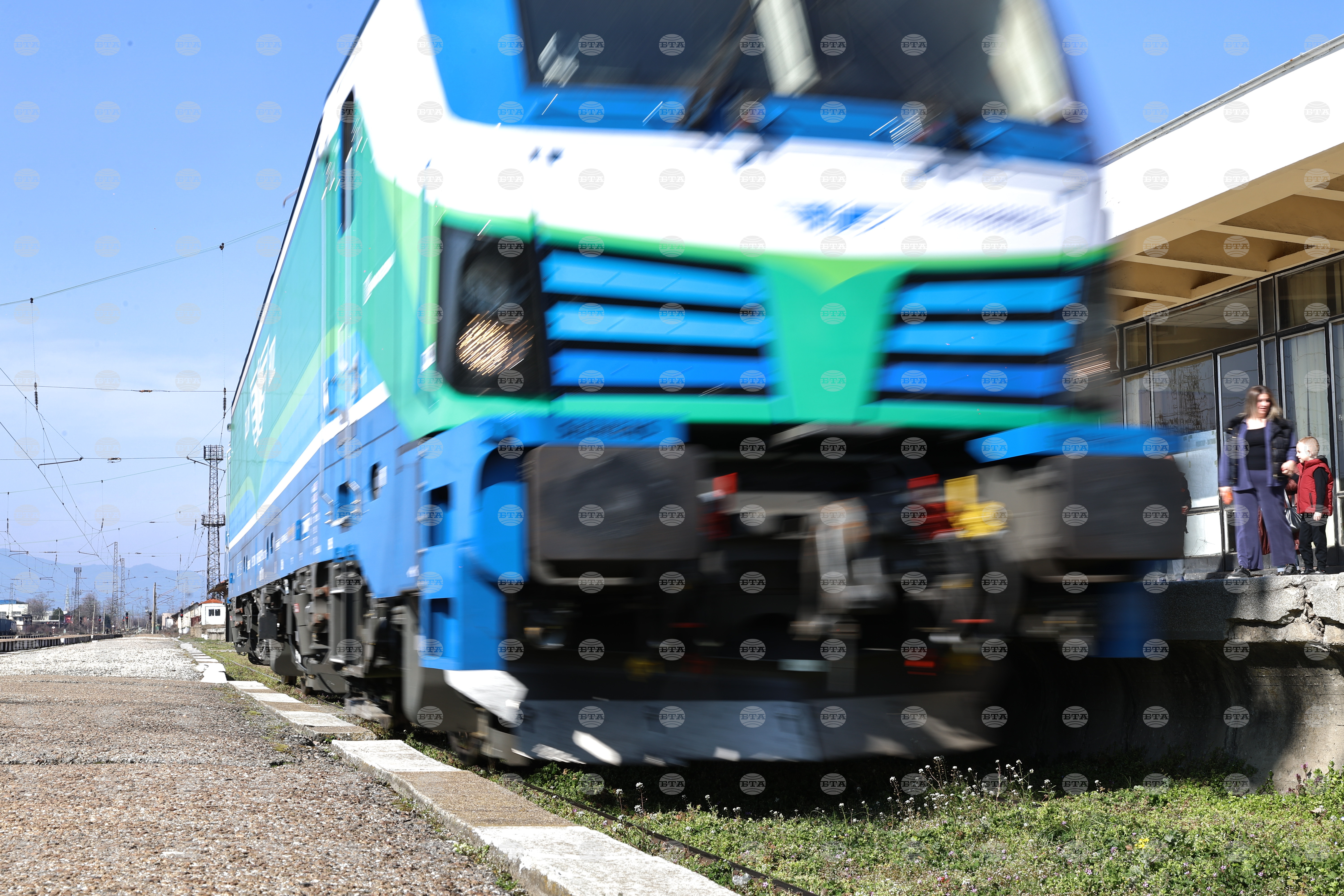 Аварията на изтичане на газ от цистерна на гарата в Карлово е остранена
