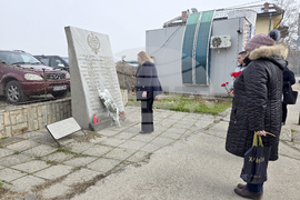 Свищов - почитат паметта на загиналите от земетресението през 1977 г.