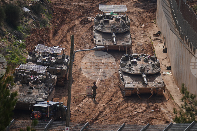 Израелските сухопътни сили нахлуха в южния ливански град Хиям, съобщи ливанската новинарска агенция