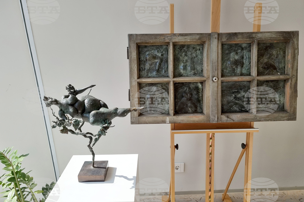 Варна - галерия „33“ - проф. Димитър Рашков - изложба