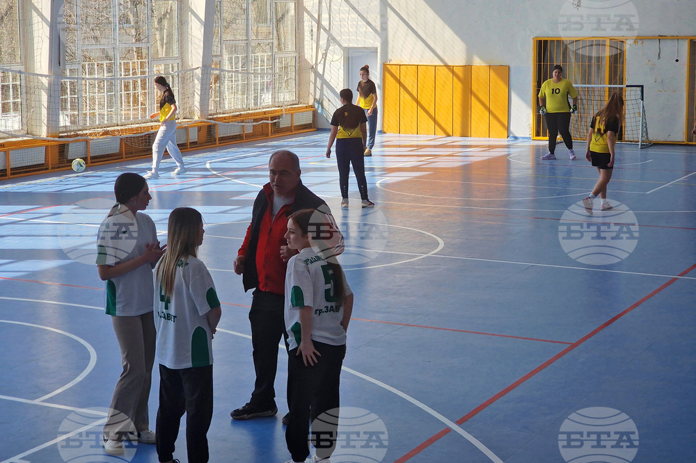 Разград - турнир - мини футбол - 8 март