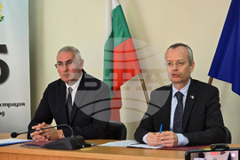 Благоевград - подписване - договор - парк „Македония“