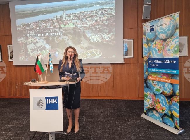 Заместник-кметът Златомира Стефанова представи презентация за град Русе по време на икономически форум в Нюрнберг, Германия
