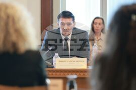 Народно събрание - Комисия по въпросите на младежта и спорта - заседание