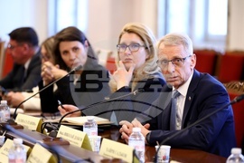 Народно събрание - Комисия по образованието и науката