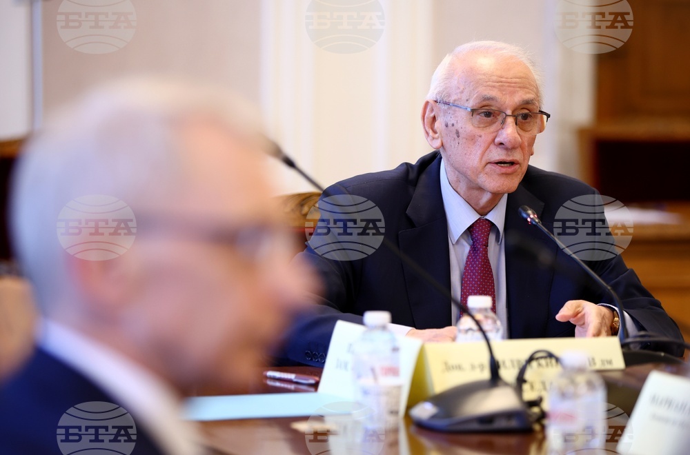 Народно събрание - Комисия по образованието и науката